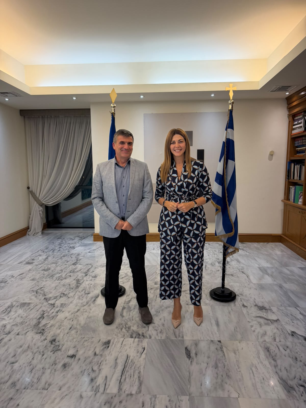 Συνάντηση του Πρύτανη του ΕΑΠ, Καθηγητή Μανώλη Κουτούζη, με την Υπουργό Παιδείας Σοφία Ζαχαράκη